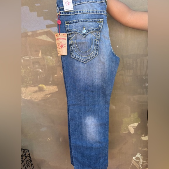 Hello - Picture 7 of 14